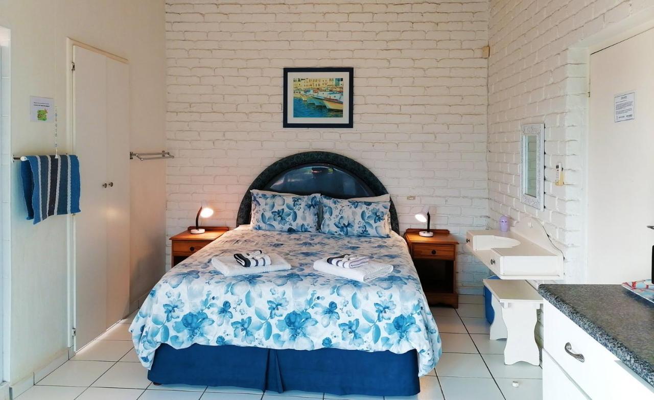 Boathouse Bed And Biscuit - Upper Deck Lägenhet Ramsgate  Exteriör bild